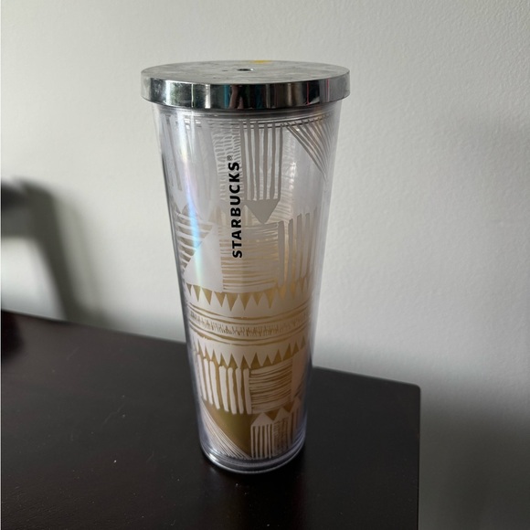 Starbucks tumbler - Picture 1 of 2